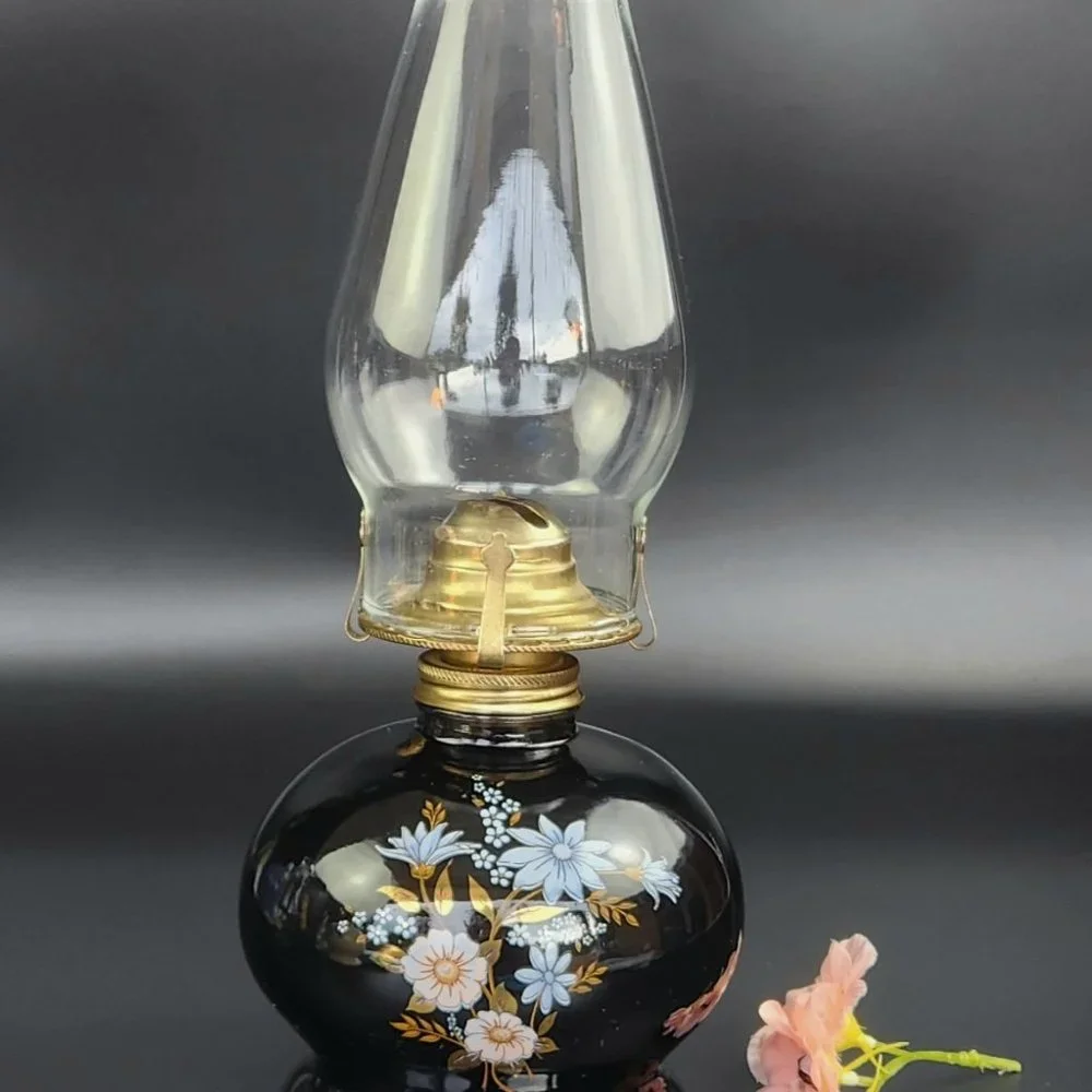 Vintage Oil Lamp - Black Base - Floral Design - 14 1/4
